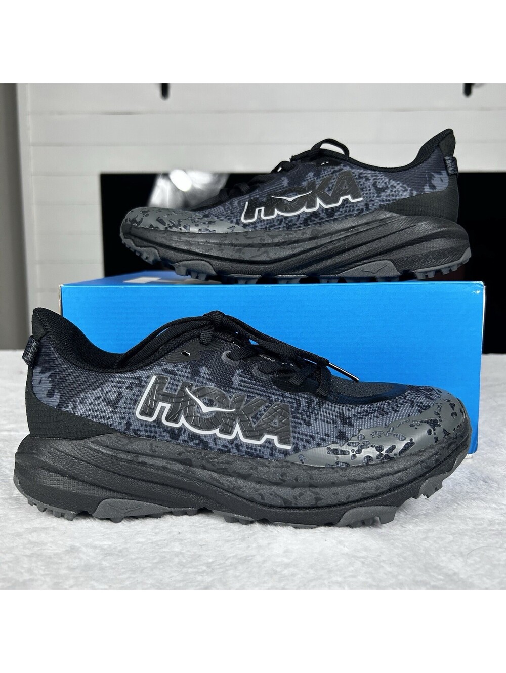 HOKA Speedgoat 6 Youth Size 4 Women's Size 5.5 Black Grey 1156933-ORR New In Box